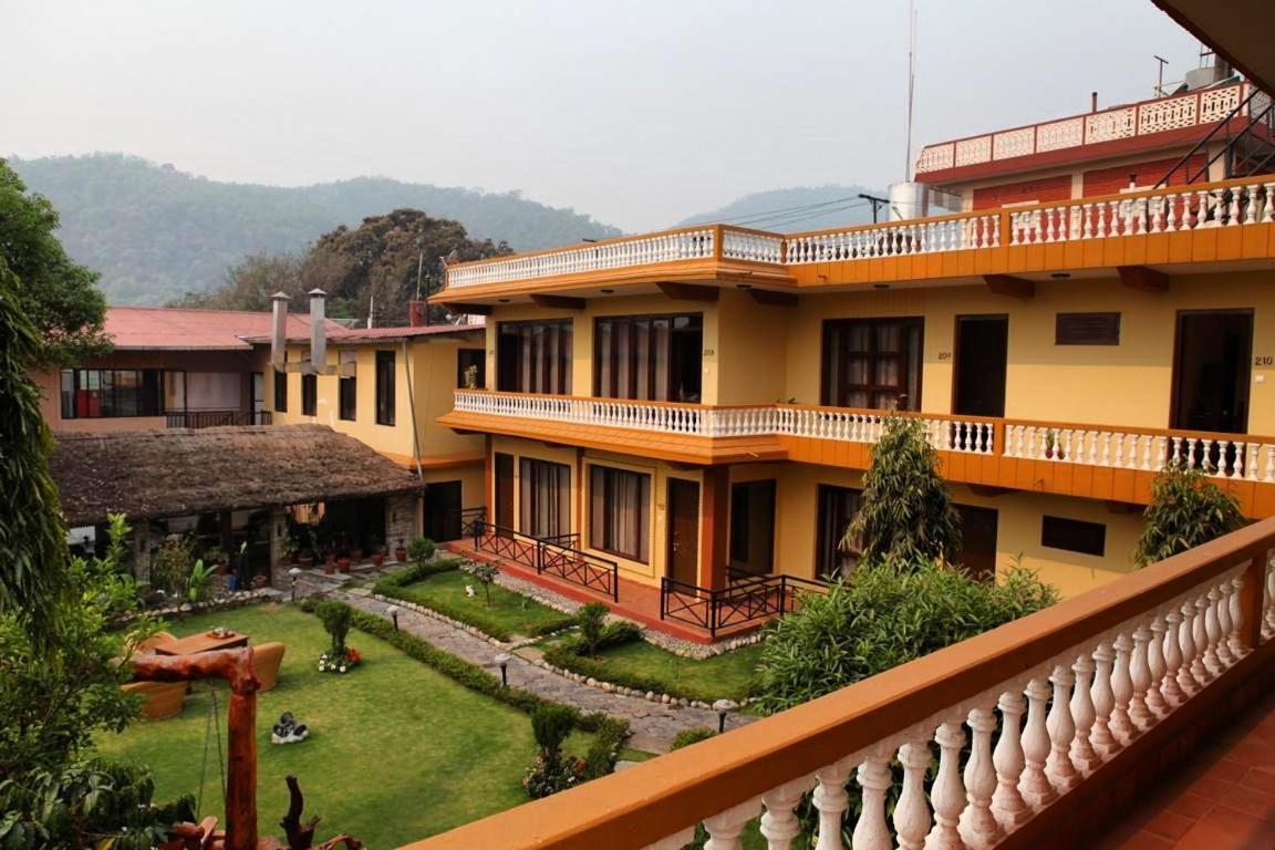 Hotel Homeland Pokhara Exterior photo